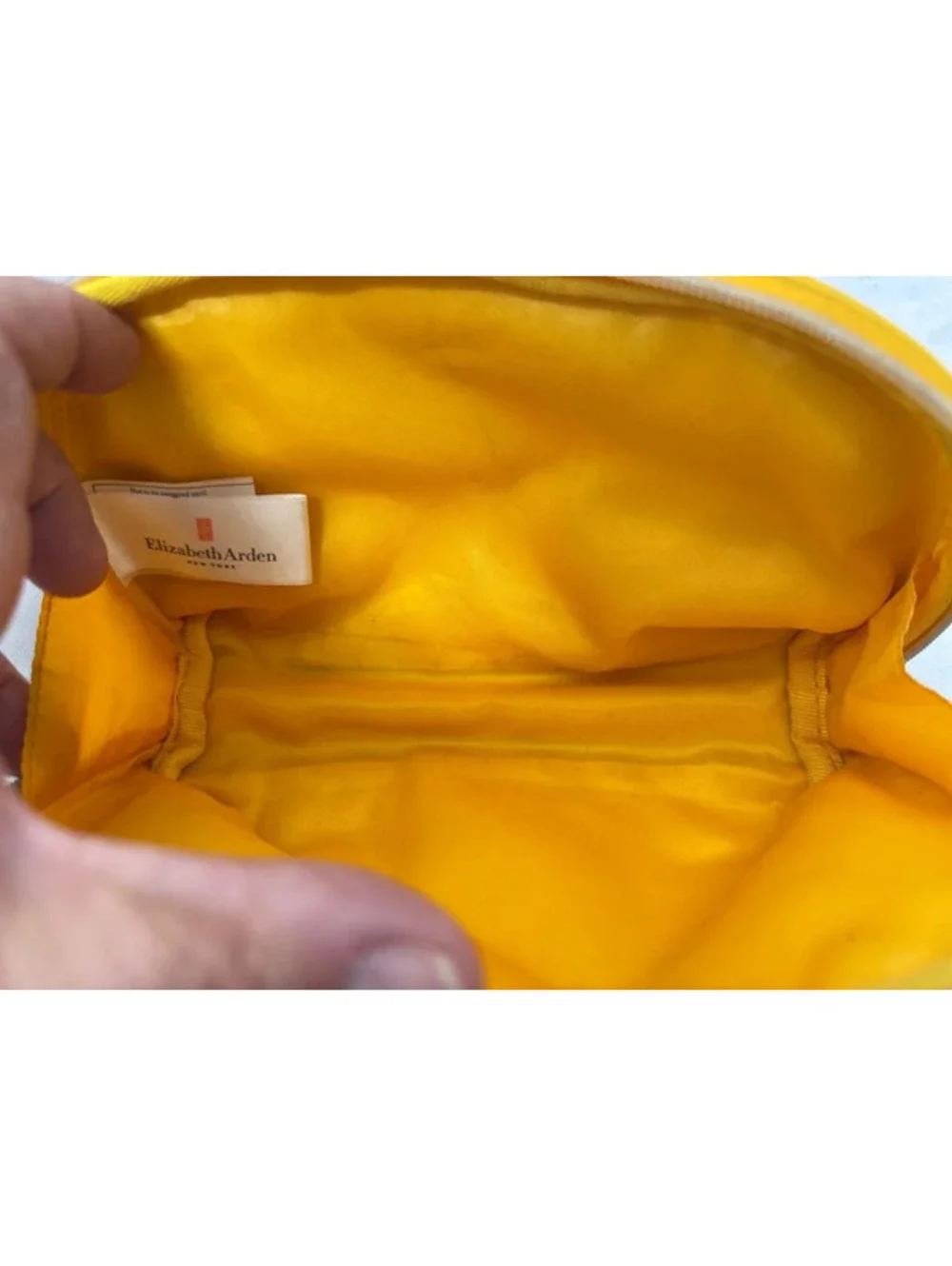 Elizabeth Arden makeup case